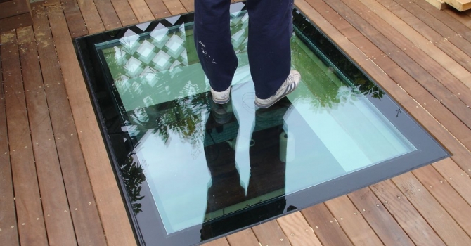 Walk-on type rooflight